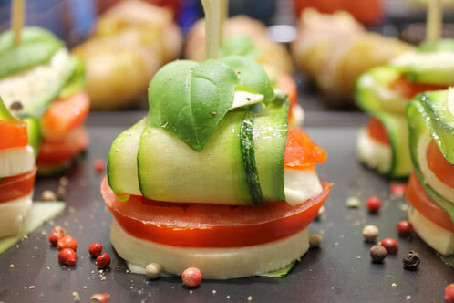 Recipe: Mozzarella barbecue snack towers
